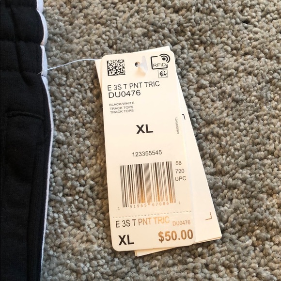 NWT Mens Adidas Black Essential Fleece Joggers - Picture 7 of 10